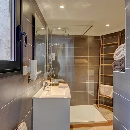 Loft Design, Forville, Centre De * Канны